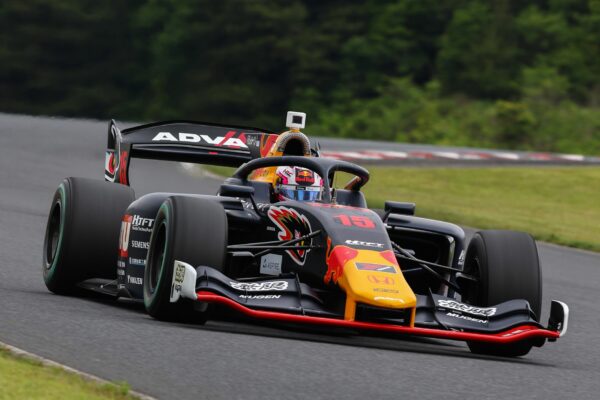 Liam Lawson #15 Team Mugen, during round four of the Japanese Super Formula Championship at Autopolis, on May 19-21, 2023. // Dutch Photo Agency / Red Bull Content Pool // SI202305200166 // Usage for editorial use only //