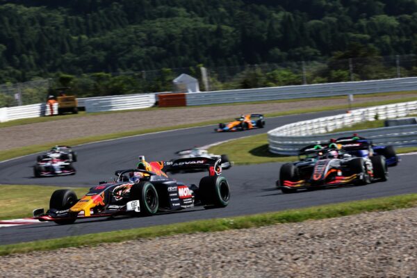 Liam Lawson #15 Team Mugen, during round four of the Japanese Super Formula Championship at Autopolis, on May 19-21, 2023. // Dutch Photo Agency / Red Bull Content Pool // SI202305210216 // Usage for editorial use only //