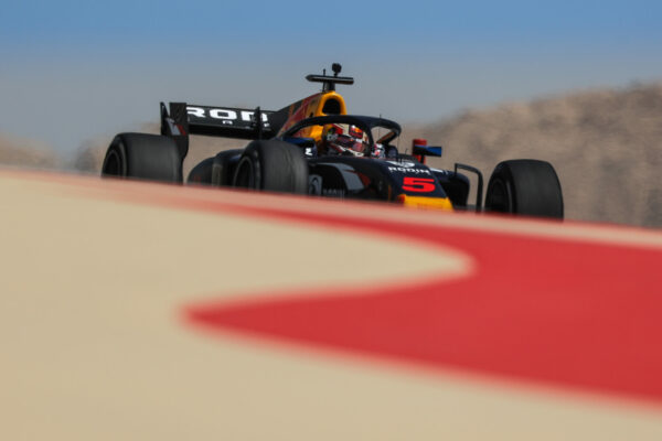 liam_lawson_bahrain_pre_season_testing_web_1