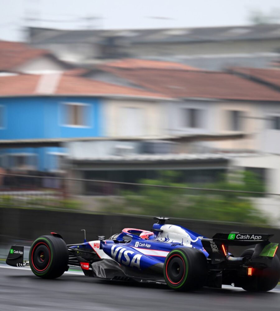 liam_lawson_f1_driver_brazil_november_1_3_redbull_21