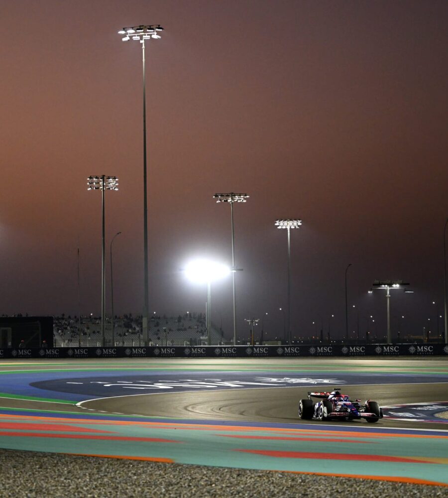 liam_lawson_f1_driver_qatar_november_december_29_01_redbull_14