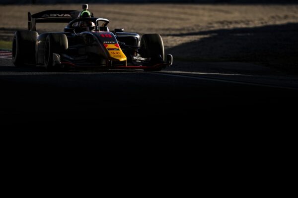 liam_lawson_super_formula_230304-07_O